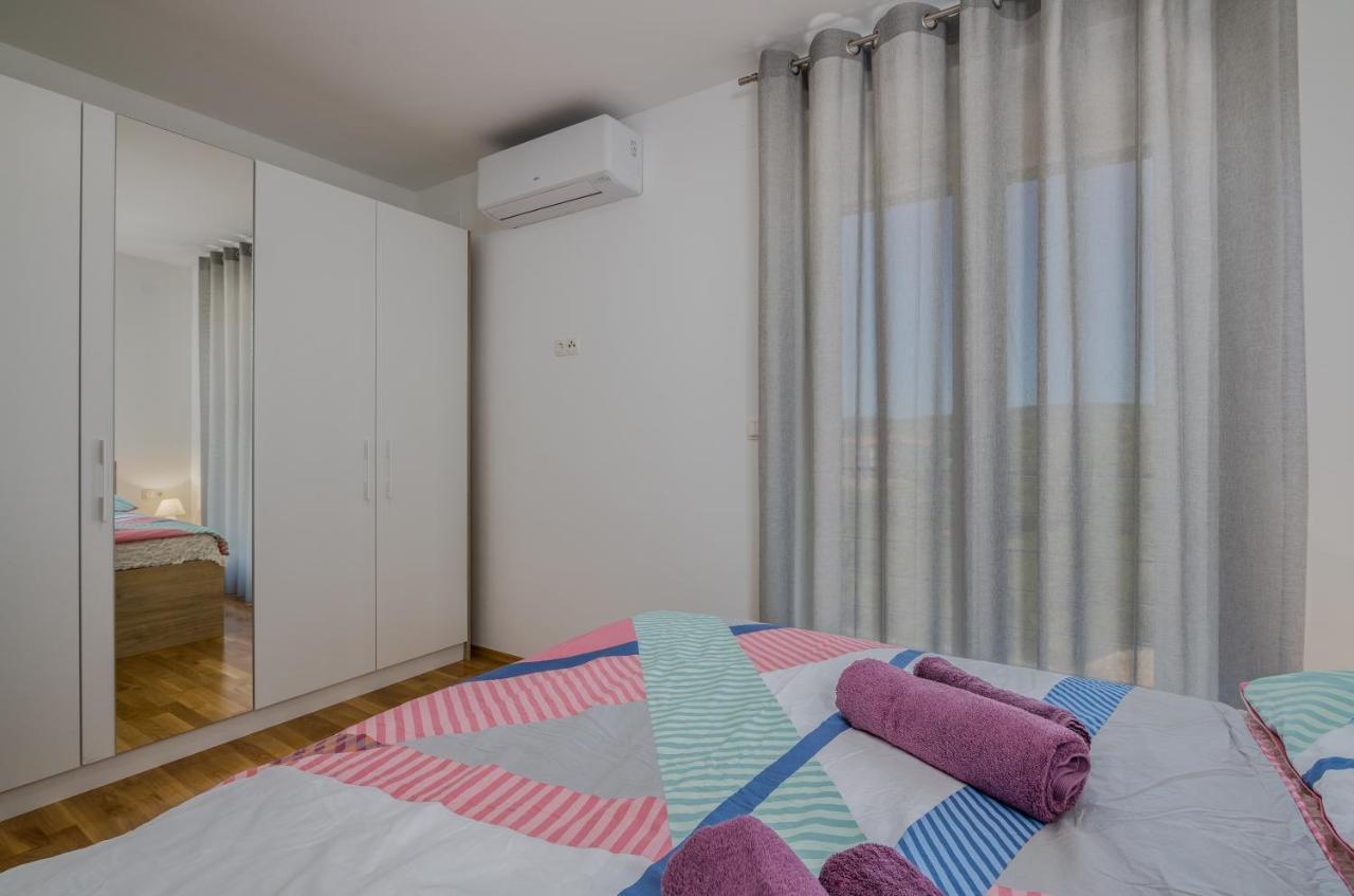 Appartment Divine Krk Town Esterno foto