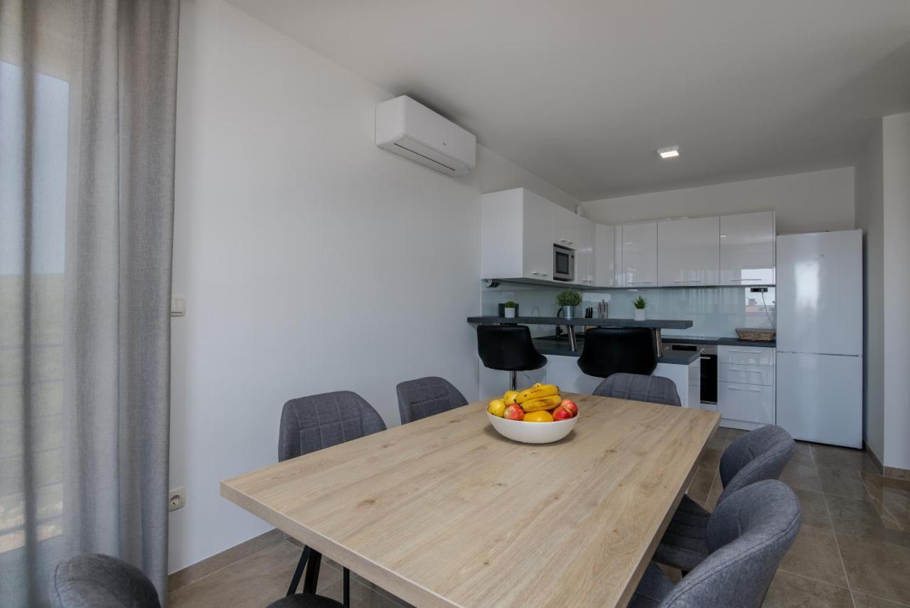 Appartment Divine Krk Town Esterno foto