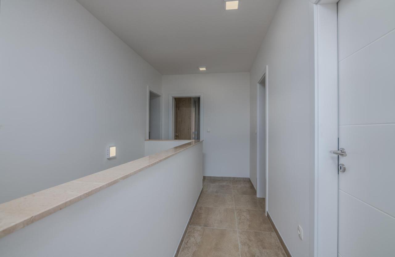 Appartment Divine Krk Town Esterno foto